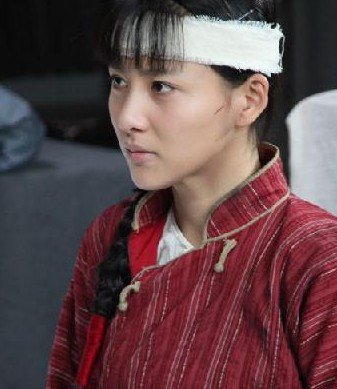 《神枪》贾青首曝剧照 贾青个人资料/近况