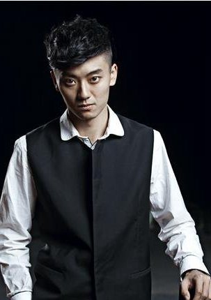 陈宝国老婆赵奎娥结婚照,陈宝国儿子陈月末图片