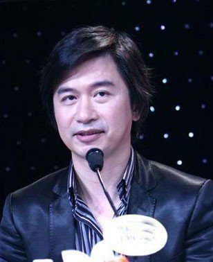 濥