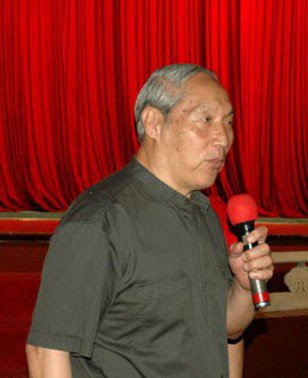 Ǯ