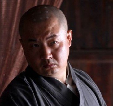 打狗棍中财神饰演者宁文彤的个人资料和近况