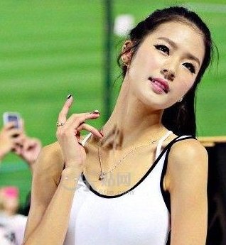 Ӽ