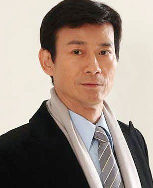 郑少秋