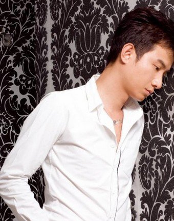 文章耍大牌伟闻回顾