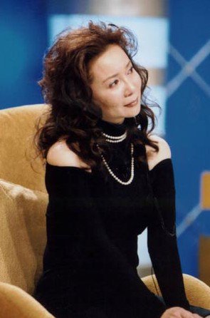 蔡明个人资料和近况 蔡明神秘老公大揭秘