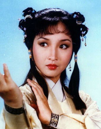 黄杏秀