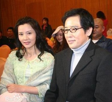 何赛飞
