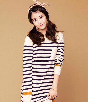 IU