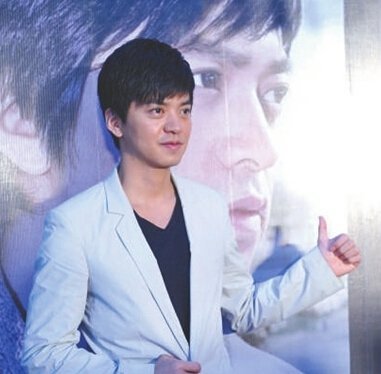 李健