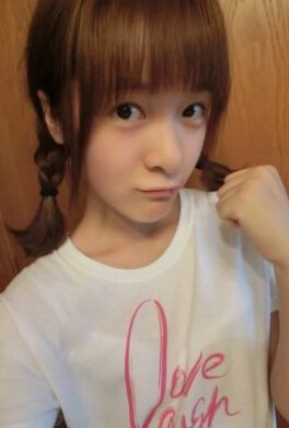 콿