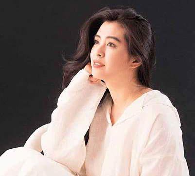 ------ 1967̨壬ڵӰӾ磬ַ涼ı֣һٻŮĻ꡷Ķ񿰳ƾ䣬۵Ӱʷͻĳɼ  