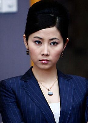 李芯逸