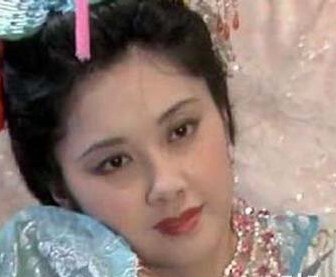 六小龄童,于虹