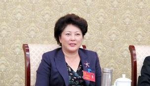 苏荣妻子于丽芳