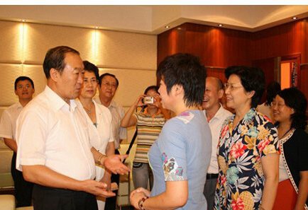 苏荣妻子于丽芳