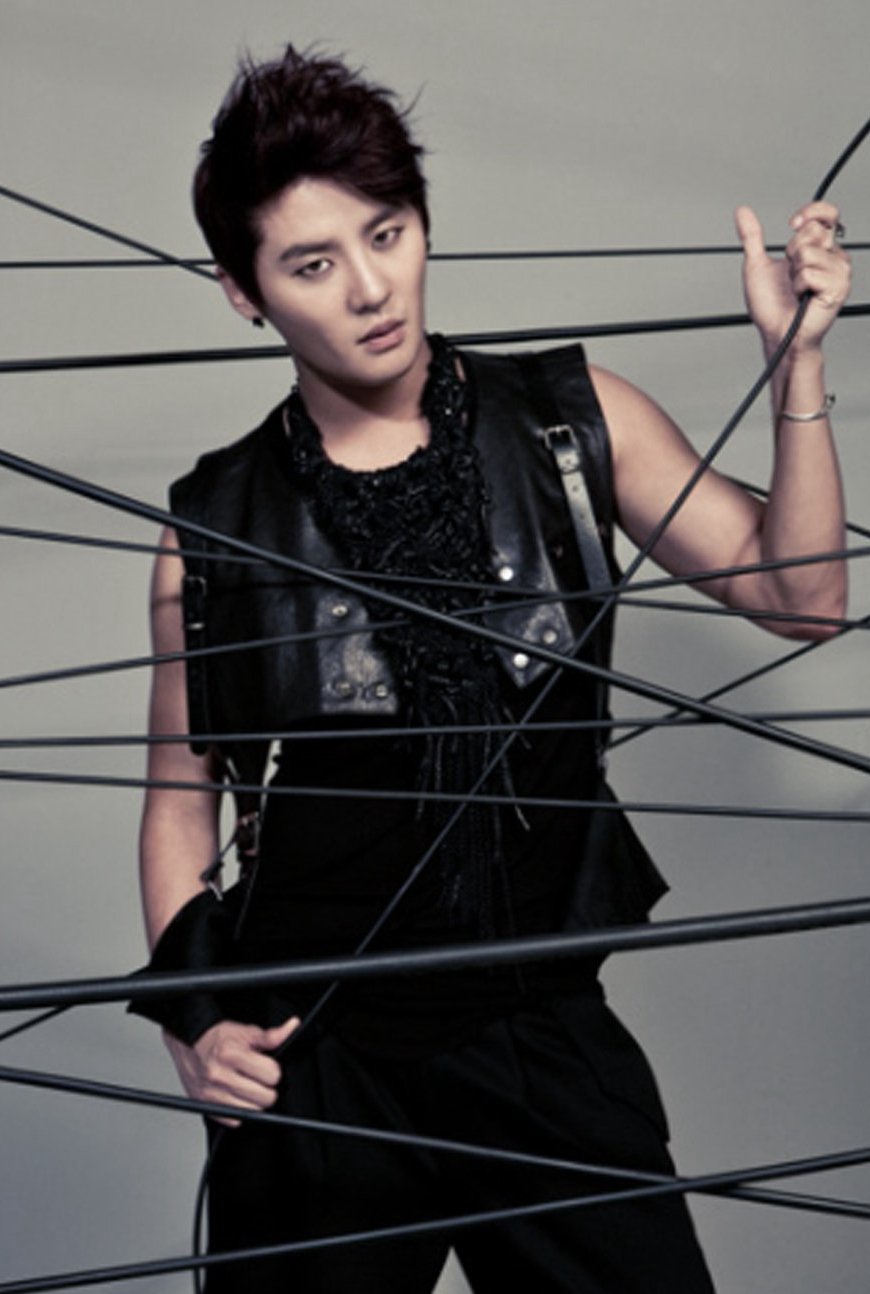 JYJ