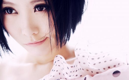 姚贝娜