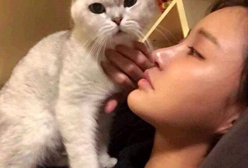 ,