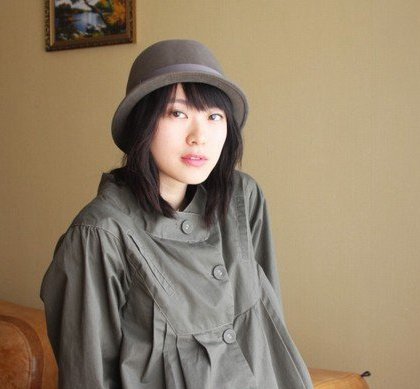 黄璐