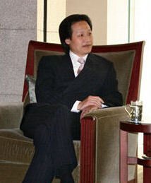 ½