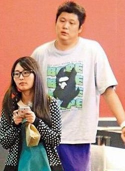 哈孝远,Sharon