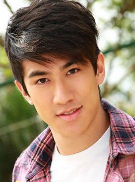 李治廷
