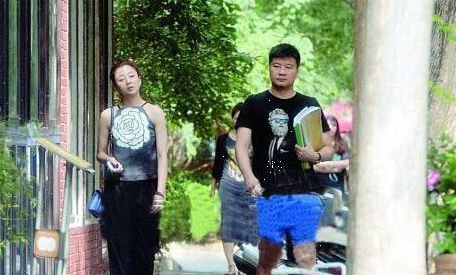 李金羽