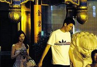 孙悦,陈露