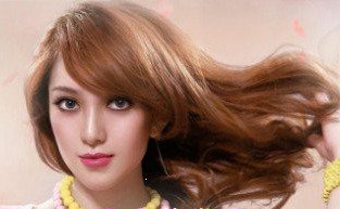 美女许紫涵图片和资料