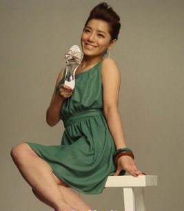 江映蓉整容前后照片