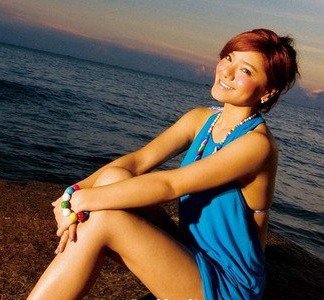 江映蓉整容前后照片