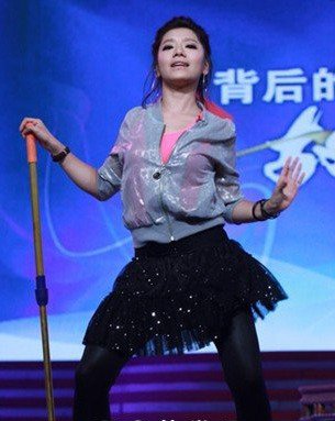 快女江映蓉图片和资料