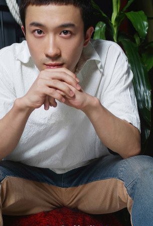 演员张铎与老婆陈松伶个人资料图片
