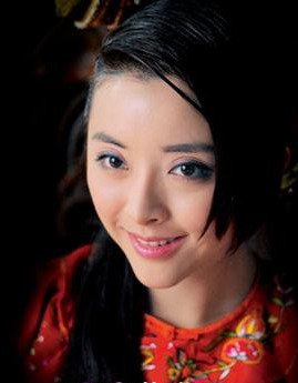 黄小蕾图片和黄小蕾个人资料