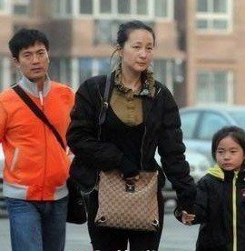 黄健翔老婆孙颖图片和资料