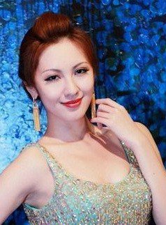 北大校花袁佳怡近照