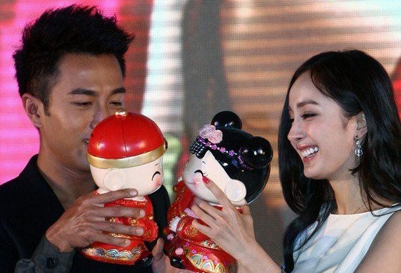 杨幂刘恺威结婚照