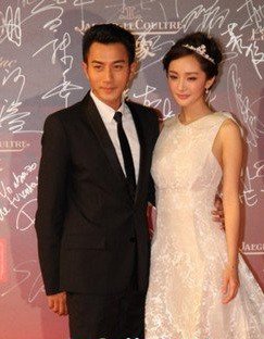 杨幂刘恺威结婚照