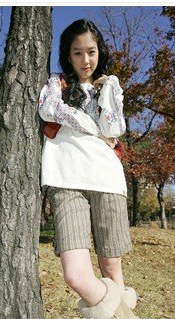 韩国女星郑丽媛生活照