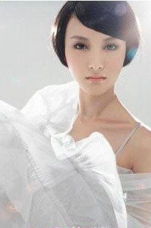 郑亦桐剧照大全 尽显性感美女魅力