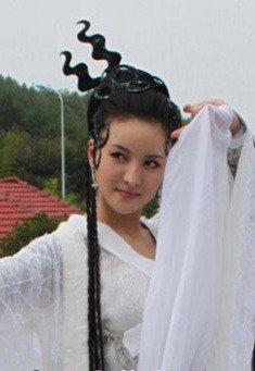 郑亦桐剧照大全 尽显性感美女魅力