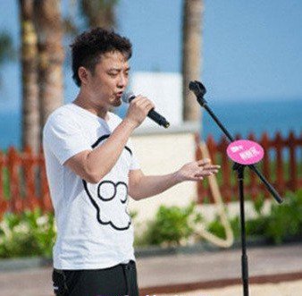 中国最强音冠军曾一鸣个人资料图片
