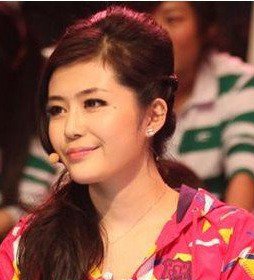 谷智鑫汤晶媚婚纱照