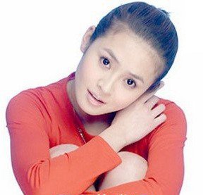 演员于明加老公胡俊资料照片