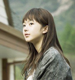 瑞雨整容前后照片