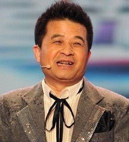 毕福剑老婆