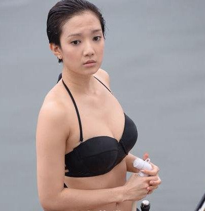 熟男诱惑王君馨比基尼剧照
