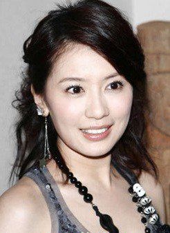 贾静雯近况2013和她的最新照片