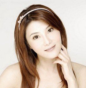 杨丽菁整容了吗 杨丽菁身材好不好