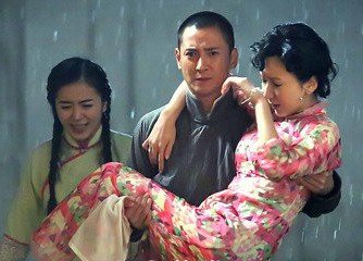 娄艺潇男友韩栋剧照和个人资料